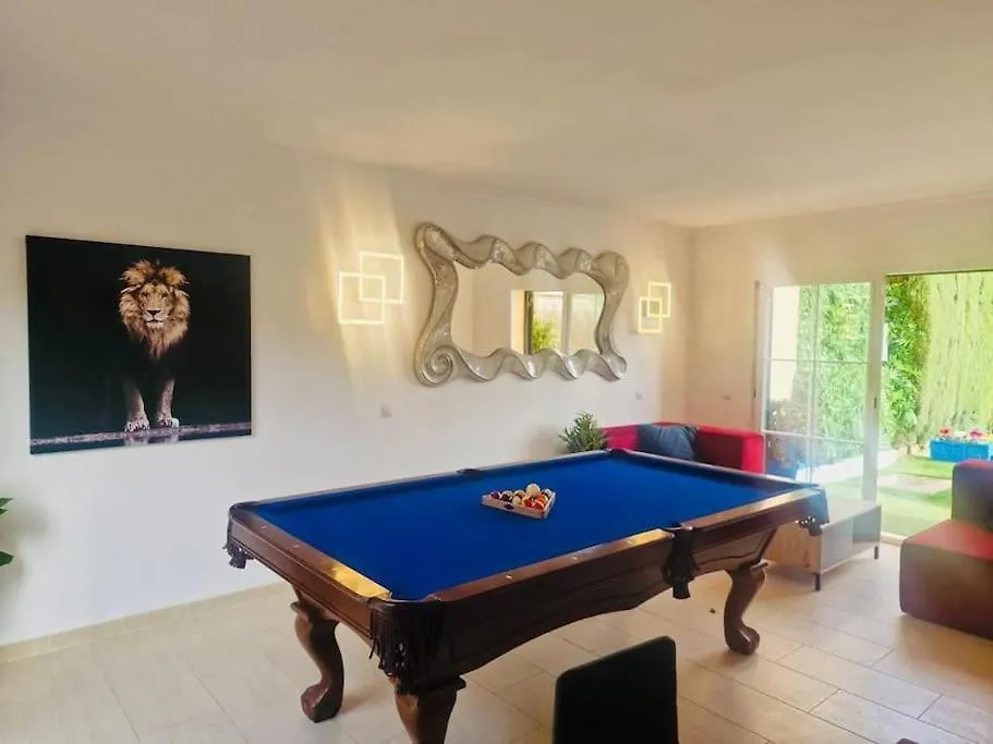לןקמאג'ור Villa Paulina Golf Lujo 0*,